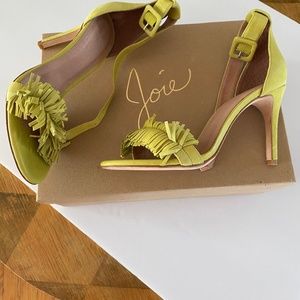NEW IN BOX Monkees Cruise Beach Sexy Lime green High Heels European size 39